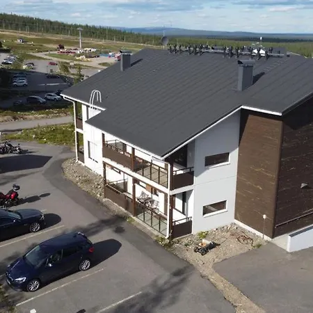 Апартаменты Yllaes 101